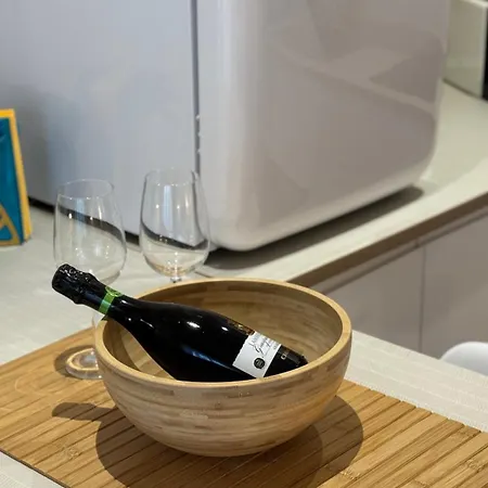 Monolocale Per 2 Nel Centro Di - Aurea ! * Parma