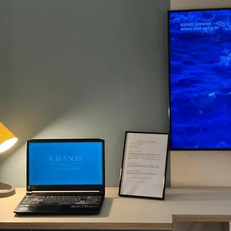 Monolocale Per 2 Nel Centro Di - Aurea ! 아파트 파르마